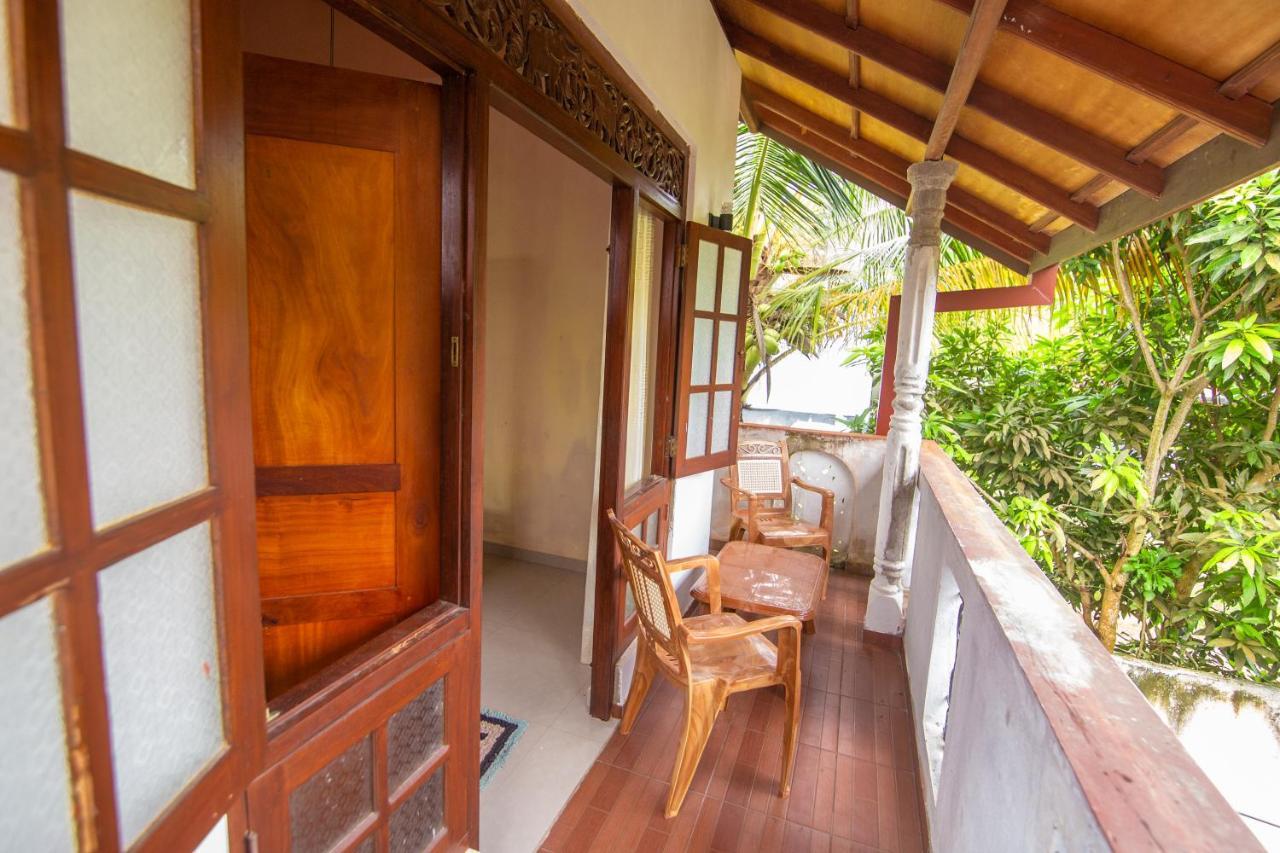 Mountain Gem Villa Hikkaduwa Luaran gambar